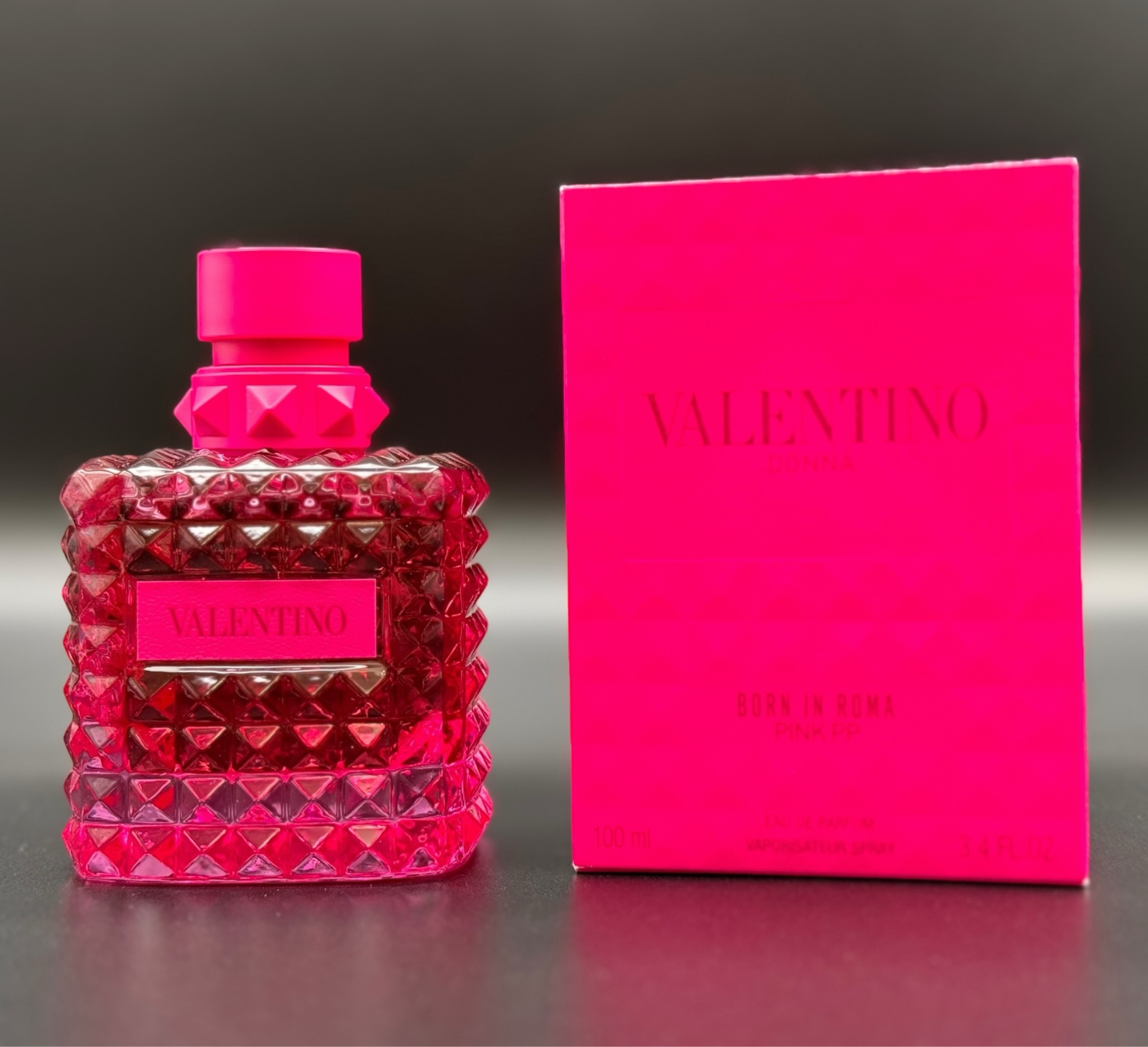 Valentino Born in Roma Pink PP (Sample)