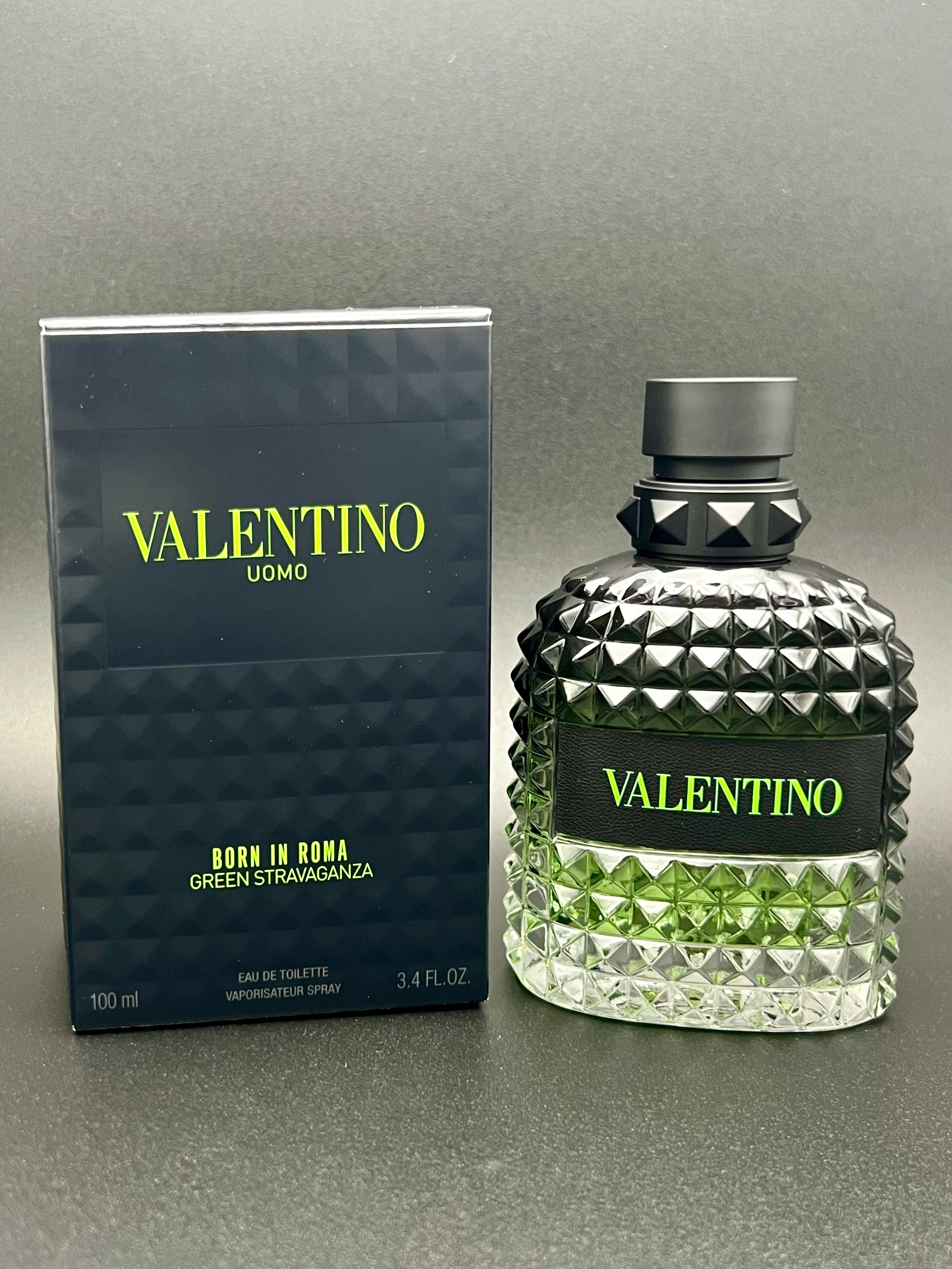 Valentino Uomo Born in Roma Green Stravaganza (Sample)