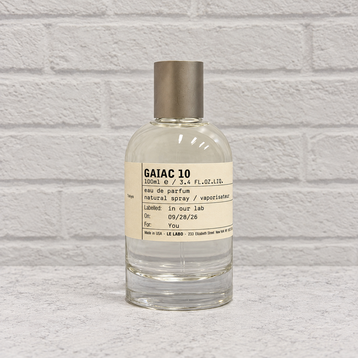 Gaiac 10 tester bottle with cap, front view