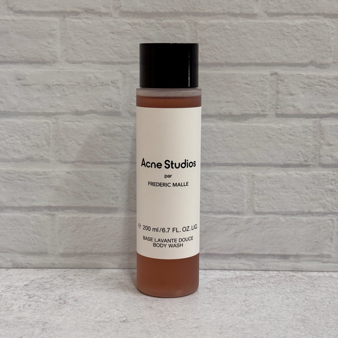 Acne Studios par Frédéric Malle Body Wash 200 mL front bottle